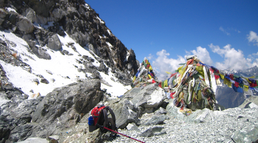 Chola & Renjo Pass with EBC