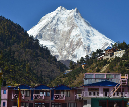Manaslu Larky pass Thorong pass Ghorepani 